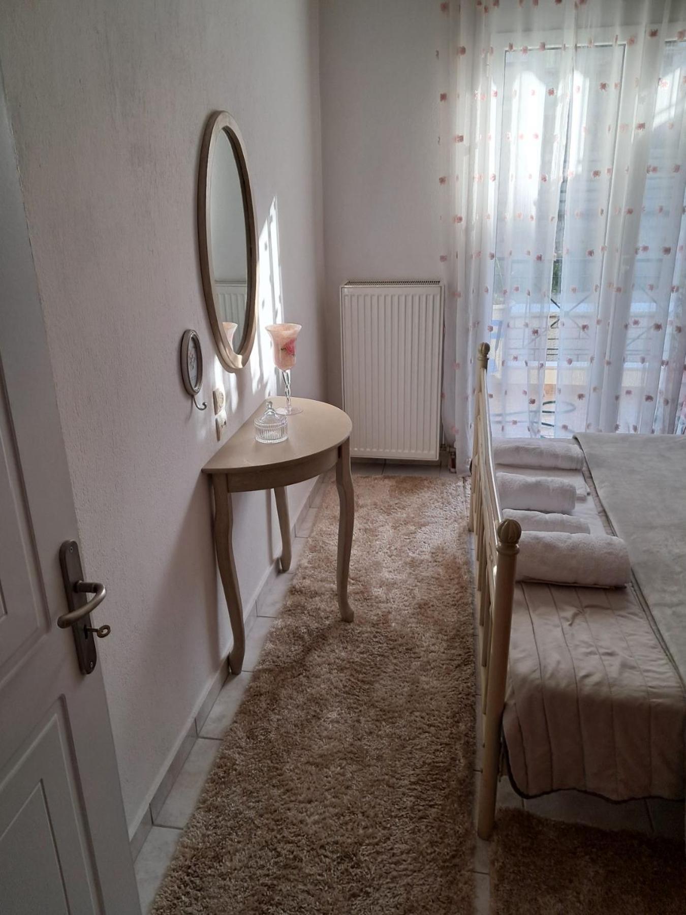 M Home Place Palio Limani Exteriör bild